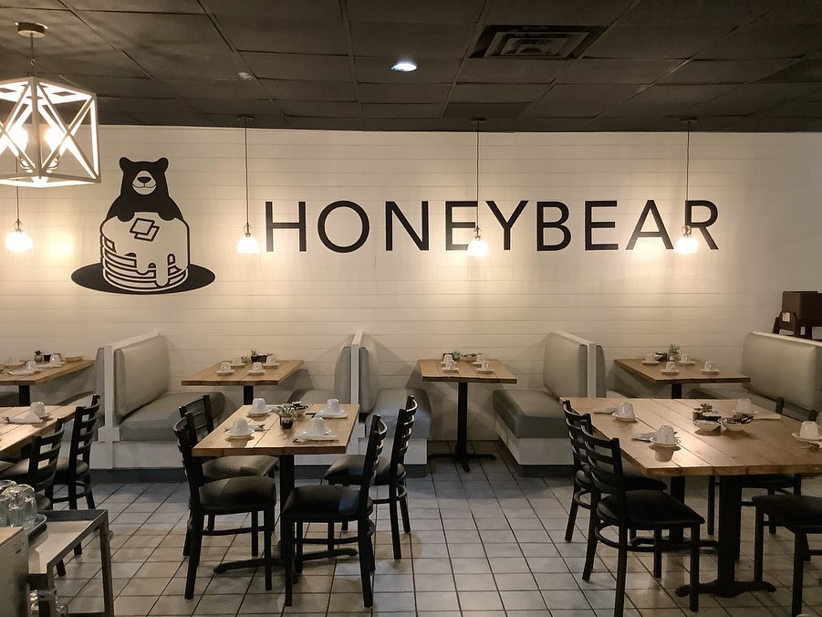 Honeybear Cafe inside